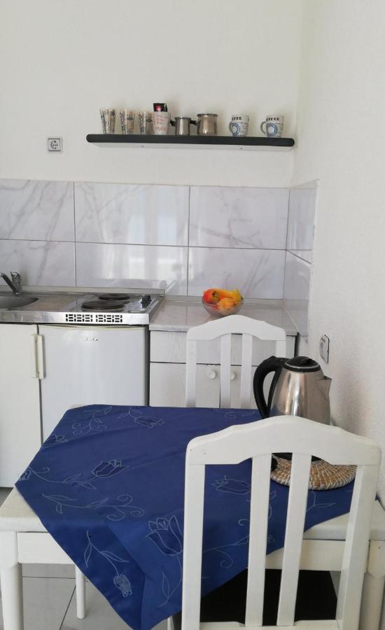 נאום Apartmani Lezenic Dada מראה חיצוני תמונה